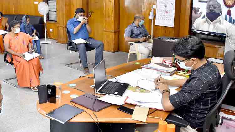 സാമൂഹിക വ്യാപനം മുന്നില്‍കണ്ട് പ്രവര്‍ത്തനങ്ങള്‍ നടത്തണം –മന്ത്രി കെ. രാജു