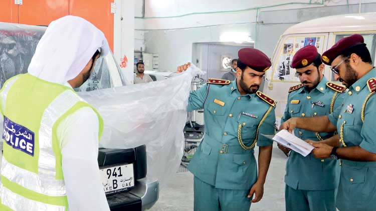 ‘വേ​ന​ല്‍ക്കാ​ലം സു​ര​ക്ഷി​ത​മാ​ക്കാം’; റാ​ക് ഗ്യാ​രേ​ജു​ക​ളി​ലും പ​രി​ശോ​ധ​ന