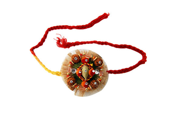 ബിഹാര്‍ തെരഞ്ഞെടുപ്പ് ലക്ഷ്യമിട്ട് സ്ത്രീകള്‍ക്ക് ബി.ജെ.പിയുടെ ‘രാഖി ഇന്‍ഷുറന്‍സ്’