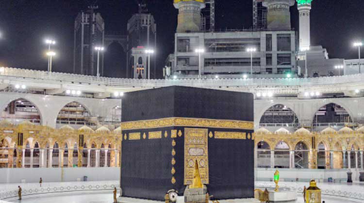 ശാ​ന്തി​യും ആ​ത്മ​നി​ർ​വൃ​തി​യും പ​ക​ർ​ന്ന്​ റ​മ​ദാ​നെ​ത്തി