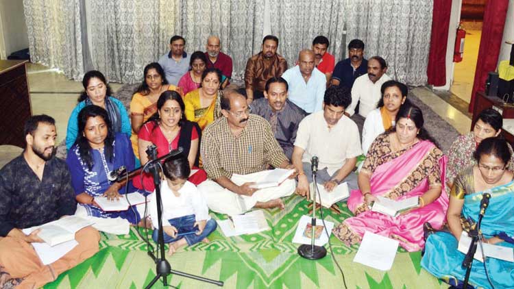 ‘കൊച്ചു ഗുരുവായൂർ’ ക്ഷേത്രത്തിൽ രാമായണ പാരായണം തുടരുന്നു