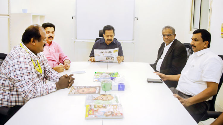 ഗ​ൾ​ഫ്​ മാ​ധ്യ​മം പ്ര​വാ​സി​ക​ളു​ടെ  പ്ര​തീ​ക്ഷ​യും ആ​ശ്ര​യ​വും –ചെ​ന്നി​ത്ത​ല