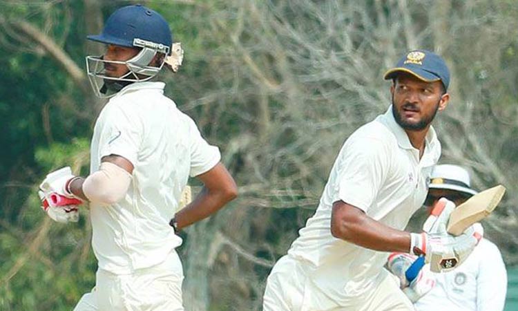 രഞ്​ജി: രണ്ടാം ഇന്നിങ്​സിലും തകർച്ച (38/4); കേരളം ഇന്നിങ്​​സ്​ തോൽവിയിലേക്ക്​