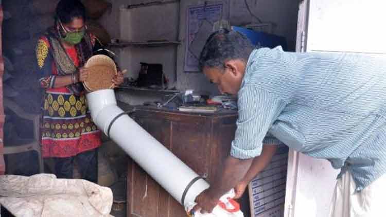 സൗജന്യ റേഷൻ വിതരണം റെക്കോഡിലേക്ക്​ 12 ജി​ല്ല​ക​ളി​ൽ 90 ശ​ത​മാ​ന​ത്തി​ലേ​റെ