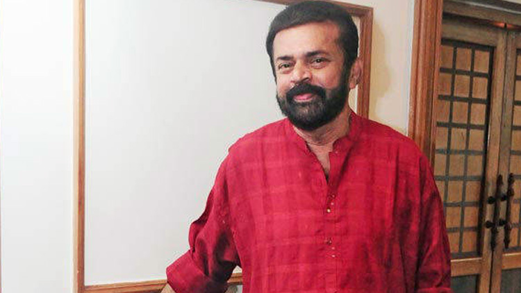 നടൻ രവി വള്ളത്തോൾ അന്തരിച്ചു