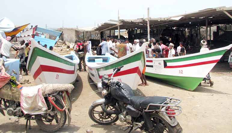 യ​മ​നി​ലെ മ​ത്സ്യ​ത്തൊ​ഴി​ലാ​ളി​ക​ൾ​ക്ക്​ കു​വൈ​ത്ത്​ റെ​ഡ്​​ക്ര​സ​ൻ​റ്​ സൊ​സൈ​റ്റി ബോ​ട്ടു​ക​ൾ ന​ൽ​കി