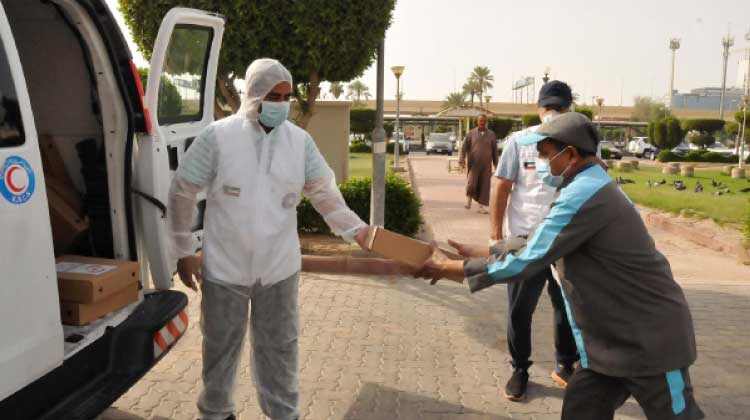 ഇഫ്​താർ കിറ്റ്​ വിതരണവുമായി റെഡ്​ ക്രെസൻറ്​ സൊസൈറ്റി