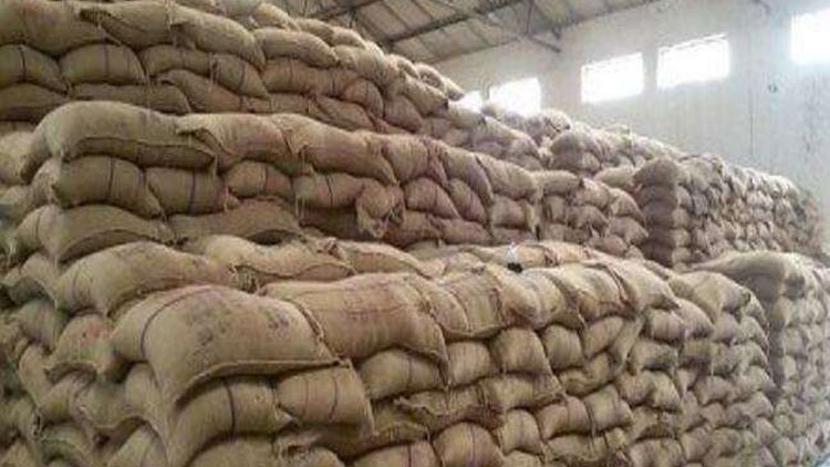 പണം ഇപ്പോൾ വേണ്ട, ഭക്ഷ്യധാന്യങ്ങൾ വിട്ടുനൽകാമെന്ന് എഫ്.സി.​െഎ