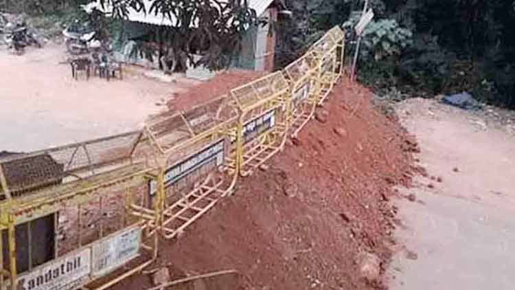 കാസർകോട്ടെ രോഗികൾക്ക് സംസ്ഥാനത്തുതന്നെ ചികിത്സ ഒരുക്കും; ആകാശമാർഗവും പരിഗണിക്കും