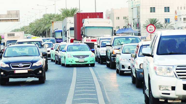ഖത്തറിൽ റോഡ് സുരക്ഷ മെച്ചപ്പെടുത്തി വൻകിട ഗതാഗതസംവിധാനം