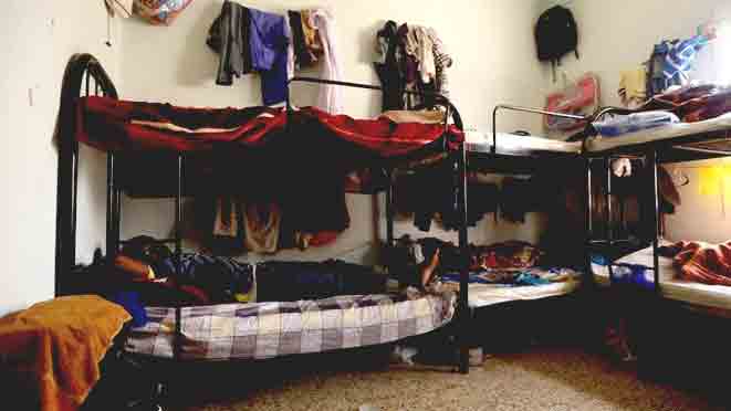 15 പേർ ഒരുമിച്ച് കഴിയുന്ന പ്രവാസികളുടെ ‘ആഡംബര’ റൂമുകളെ കുറിച്ചറിയുമോ?