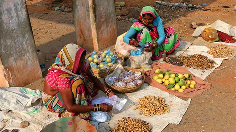 പാലിനും ധാന്യത്തിനും ആവശ്യക്കാരില്ല: ദാരിദ്ര്യത്തിൻെറ മറ്റൊരു മുഖം