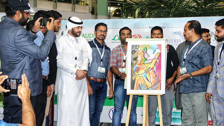 ഫോ​ക്ക​സ് ആ​ർ​ട്ട് ഫെ​സ്​​റ്റ്​ ലു​ലു മു​റ​ബ്ബ​യി​ൽ