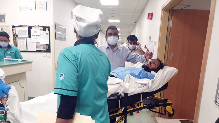 ചി​കി​ത്സ​ക്കി​ടെ ശ​രീ​രം ത​ള​ര്‍ന്ന യു​വാ​വി​നെ എ​യ​ര്‍ ആം​ബു​ല​ന്‍സി​ല്‍ നാ​ട്ടി​ലെ​ത്തി​ച്ചു