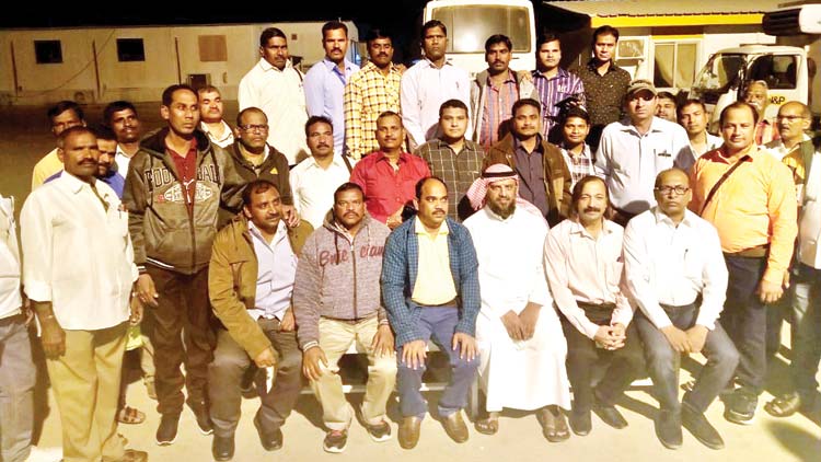 ജെ ആൻഡ്​ പി തൊഴിൽ പ്രശ്​നം:  500 ഇന്ത്യൻ തൊഴിലാളികൾ കൂടി നാട്ടിലേക്ക്​ മടങ്ങി