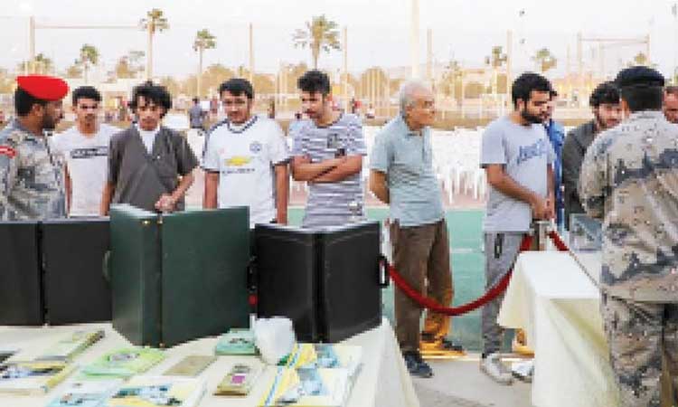 യാമ്പുവിൽ മയക്കുമരുന്നിനെതിരെ പ്രദർശന പരിപാടി