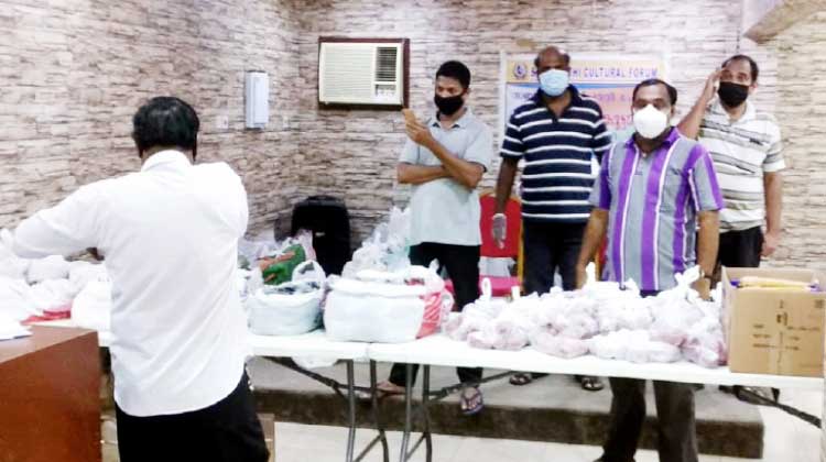 സ​ബ​ർ​മ​തി ക​ൾ​ച​റ​ൽ ഫോ​റം അ​ഞ്ചാം​ഘ​ട്ട ഭ​ക്ഷ്യ​ധാ​ന്യ കി​റ്റ് വി​ത​ര​ണം ചെ​യ്​​തു