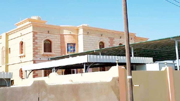 സ​​ഹം ഇ​​ന്ത്യ​​ൻ സ്​​​കൂ​​ളി​​ൽ ഏ​​ഴാം ക്ലാ​​സി​​ന്​ അ​​നു​​മ​​തി​​യി​​ല്ല