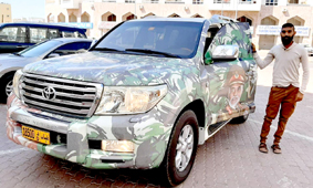 ദേശീയദിനം: ഈ സ്​റ്റിക്കറുകളെല്ലാം പോറ്റമ്മക്കുള്ള കടപ്പാടുകളാണ്​