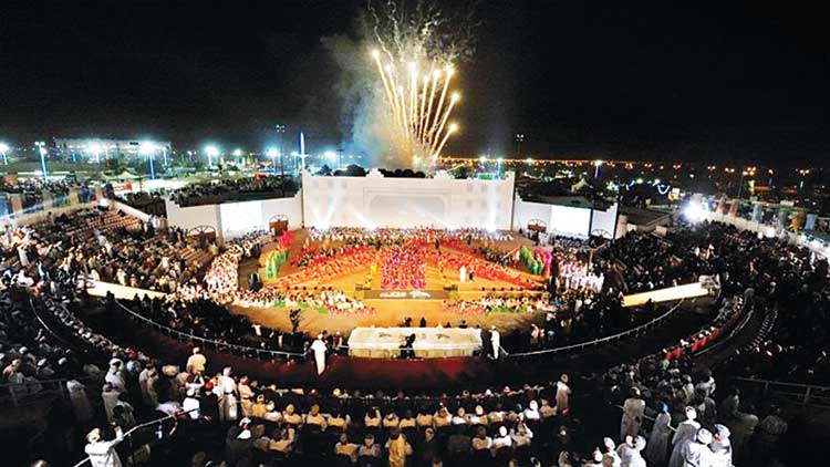 സലാല ടൂറിസം ഫെസ്​റ്റിവലിന്​ വർണാഭമായ സമാപനം