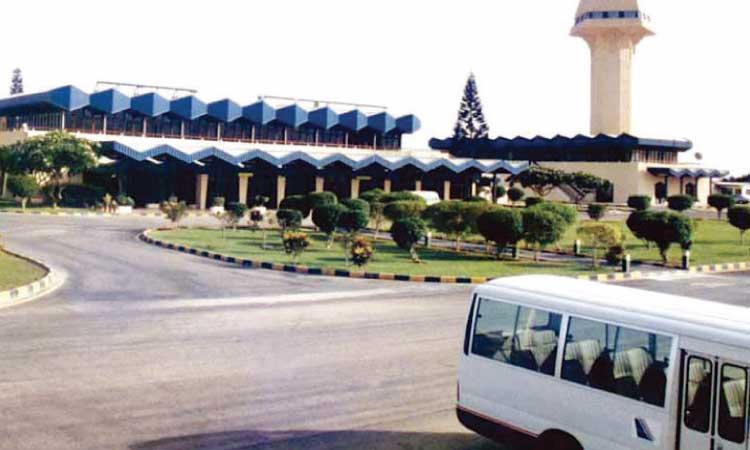 ഖരീഫ്​ സീസൺ: സലാല വിമാനത്താവളം ഒരുങ്ങി