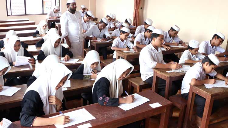 സമസ്​ത മദ്​റസകളിൽ ഇക്കുറി ഓൾ ​േപ്രാമോഷൻ