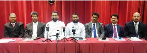 യു.​എ.​ഇ​ക്ക്​ ആ​ഘോ​ഷ​മാ​യി നാ​ളെ മൂ​ന്ന്​ കൊ​യ്​​ത്തു​ത്സ​വ​ങ്ങ​ൾ