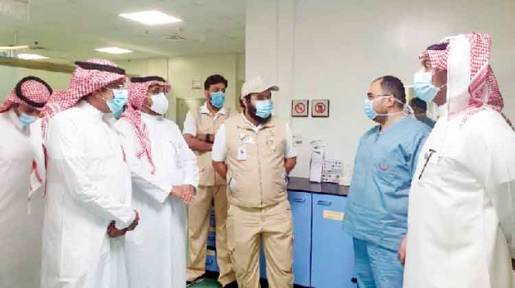 കോ​വി​ഡ് പ്ര​തി​രോ​ധം: മ​ദീ​ന ആ​രോ​ഗ്യ മ​ന്ത്രാ​ല​യ ഡ​യ​റ​ക്ട​ർ ജ​ന​റ​ൽ യാം​ബു​വി​ൽ സ​ന്ദ​ർ​ശി​ച്ചു