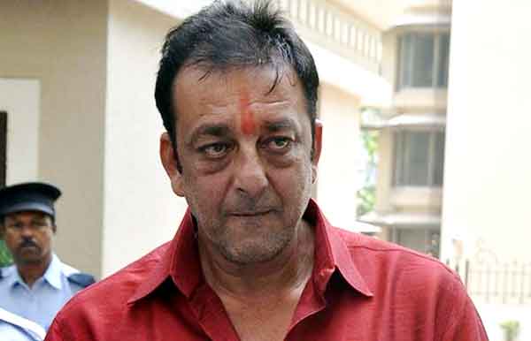 മകള്‍ക്ക് ശസ്ത്രക്രിയ: സഞ്ജയ് ദത്തിന് വീണ്ടും പരോള്‍