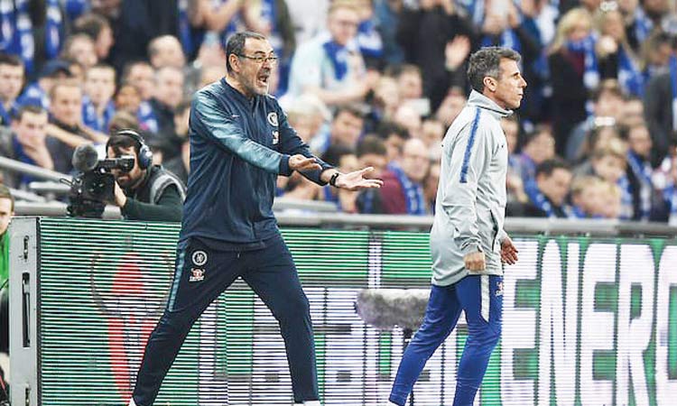 ഒരു സബ്​സ്​റ്റിറ്റ്യൂഷനും കുറെ പൊല്ലാപ്പുകളും; ലീഗ്​ ഫൈനലിൽ നാടകീയ രംഗങ്ങൾ