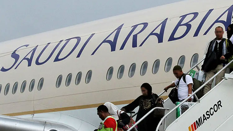 ഫൈനൽ എക്സിറ്റിൽ പോകുന്നവർക്ക് സൗദി എയർലൈൻസിന്‍റെ പ്രത്യേക വിമാന സർവീസ്