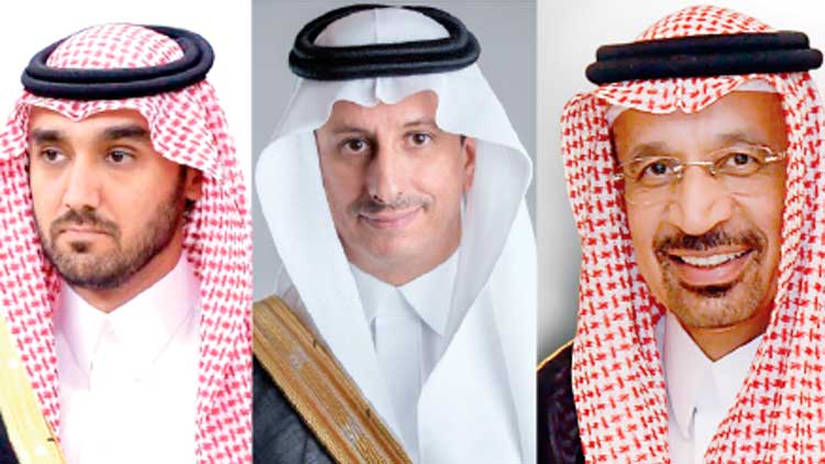 അ​തോ​റി​റ്റി​ക​ളാ​യി പ്ര​വ​ർ​ത്തി​ക്കു​ന്ന  വ​കു​പ്പു​ക​ളെ​ മ​ന്ത്രാ​ല​യ​ങ്ങ​ളാ​ക്കി