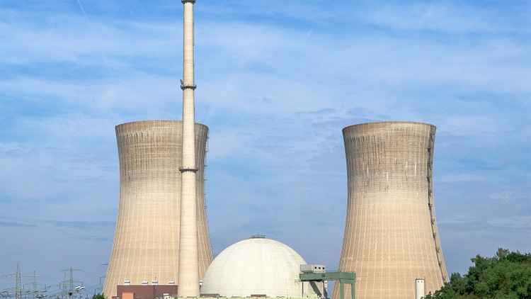 സൗദിയില്‍ രണ്ട് ആണവ നിലയങ്ങള്‍  സ്ഥാപിക്കാന്‍ അമേരിക്കന്‍ കമ്പനികള്‍‌ രംഗത്ത്​