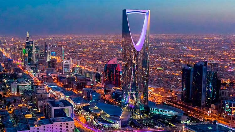 സൗ​ദി​യി​ൽ ഇ​ന്ത്യാ​ക്കാ​രു​ടെ എ​ണ്ണം  മൂ​ന്നു​വ​ർ​ഷ​ത്തി​നി​ടെ ആ​റു ല​ക്ഷം കു​റ​ഞ്ഞു