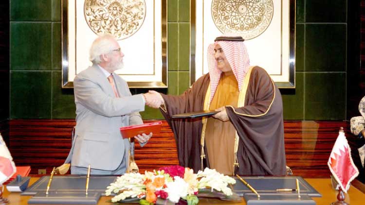 സീ​ഷെ​ല്‍സ് പ്ര​സി​ഡ​ൻ​റി​െൻറ ബ​ഹ്റൈ​ന്‍ സ​ന്ദ​ര്‍ശ​ന​ത്തി​ന് തു​ട​ക്കം