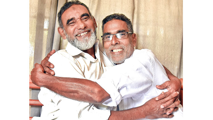 ആ കടം തീർന്നു; വികാരനിർഭരം സെയ്​തൂട്ടി-സലാം കൂടിക്കാഴ്​ച