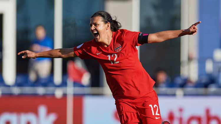 റെക്കോഡിലേക്ക്​ വലനിറച്ച് ക്രി​സ്​​റ്റീ​ൻ സി​ൻ​ക്ലെ​യ​ർ