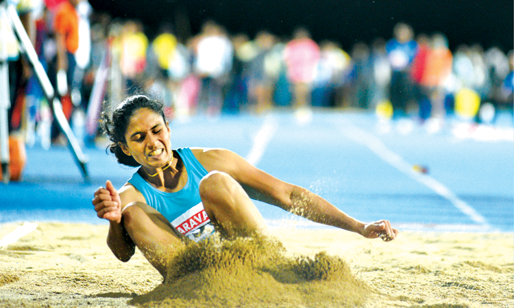 senior-athletics v neena