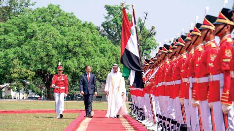 ശൈ​ഖ് മു​ഹ​മ്മ​ദ് ബി​ൻ സാ​യി​ദ് ജ​ക്കാ​ർ​ത്ത​യി​ൽ