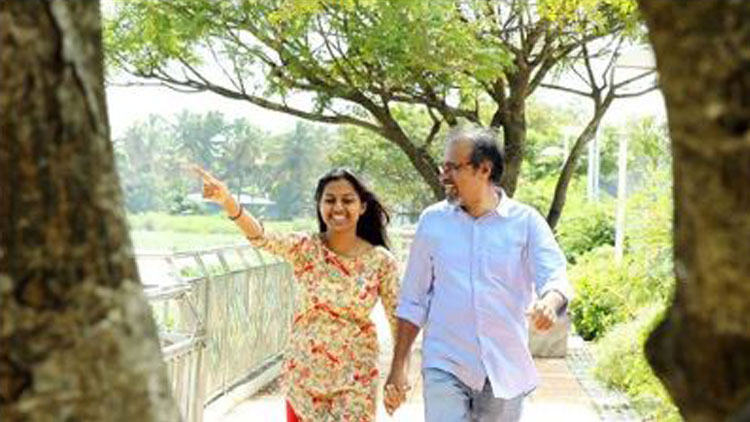 മകൾ ലവ് ജിഹാദി​െൻറ ഇരയല്ല; വിശദീകരണവുമായി നിവേദിതയുടെ പിതാവ്​ 