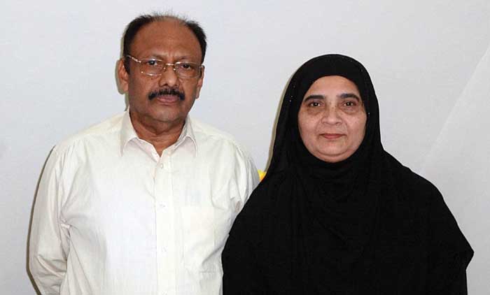 ആദ്യ വിമാനടിക്കറ്റ്​ പ്രവാസത്തി​െൻറ  സ്​മാരകമായി സൂക്ഷിച്ച്​ ശംസുദ്ദീൻ മടങ്ങി