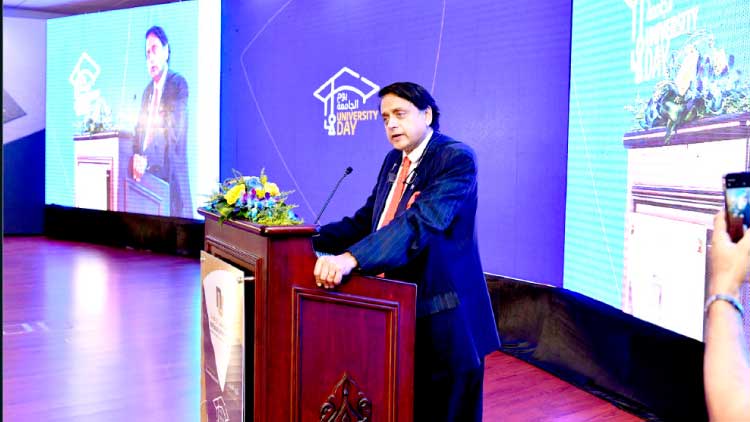 ദേ​ശീ​യ പൗ​ര​ത്വ ഭേ​ദ​ഗ​തി നി​യ​മം വി​വ​ര​ക്കേ​ട്​ –ഡോ. ​ശ​ശി ത​രൂ​ർ എം.​പി