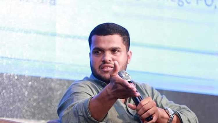 ഒമ്പതിൽ തോറ്റവന്‍റെ ഡോക്ടറേറ്റ്; വൈറലായി ശരീഫ് പൊവ്വലിന്‍റെ കഥ