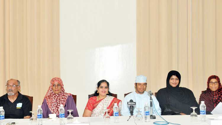 അ​ബ്​​ദു​ല്ല ഇ​നി സ്വ​ന്തം കാ​ലി​ൽ നി​ൽ​ക്കും;  പ്രി​യ​പ്പെ​ട്ട​വ​ർ ന​ൽ​കി​യ ക​രു​ത്തിൻെറ ബ​ല​ത്തി​ൽ