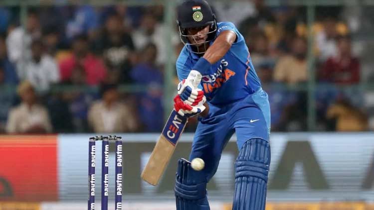 അടിച്ച് നേടി ഇന്ത്യ; ആദ്യ ട്വന്‍റി20യിൽ ന്യൂസിലാൻഡിനെതിരെ ആറ് വിക്കറ്റ് ജയം