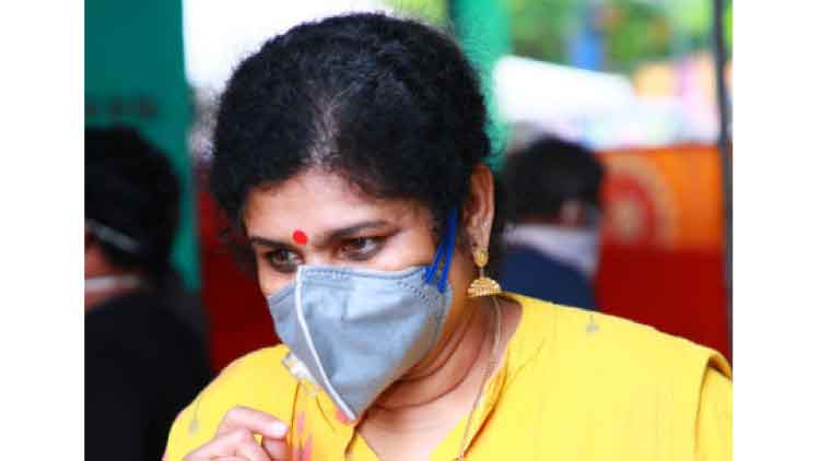 ഫലം ​െനഗറ്റിവ്​; ​ൈഷനിക്ക്​ ഇനി പിതാവിന്​ അന്ത്യചുംബനം നൽകാം