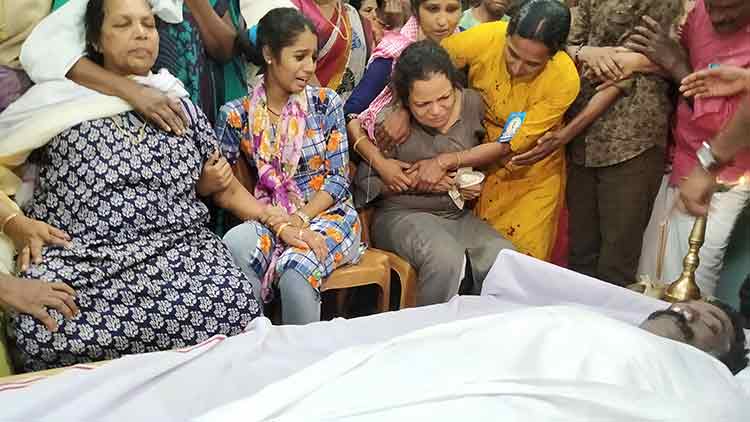 si-anilkumar-dead-body.jpg