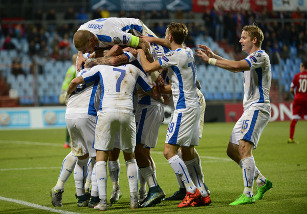 ഇംഗ്ളണ്ട് പത്തരമാറ്റ്