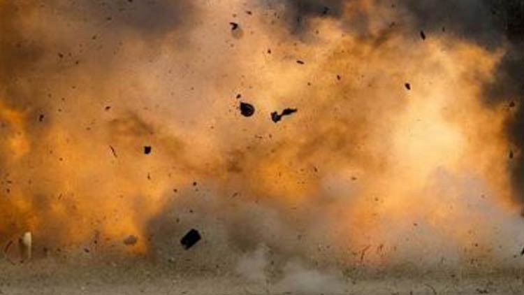 കോഴിക്കോട്​ പൂനൂരിലെ വയലിൽ സ്ഫോടനം 