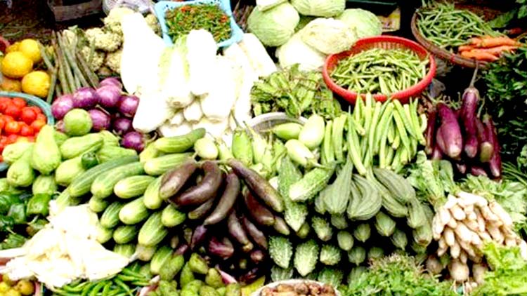 മഴ ചതിച്ചു, പച്ചക്കറി വില ഉയരും